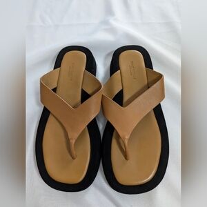 Tony Bianco Ives Tan Como Sandals Size 10